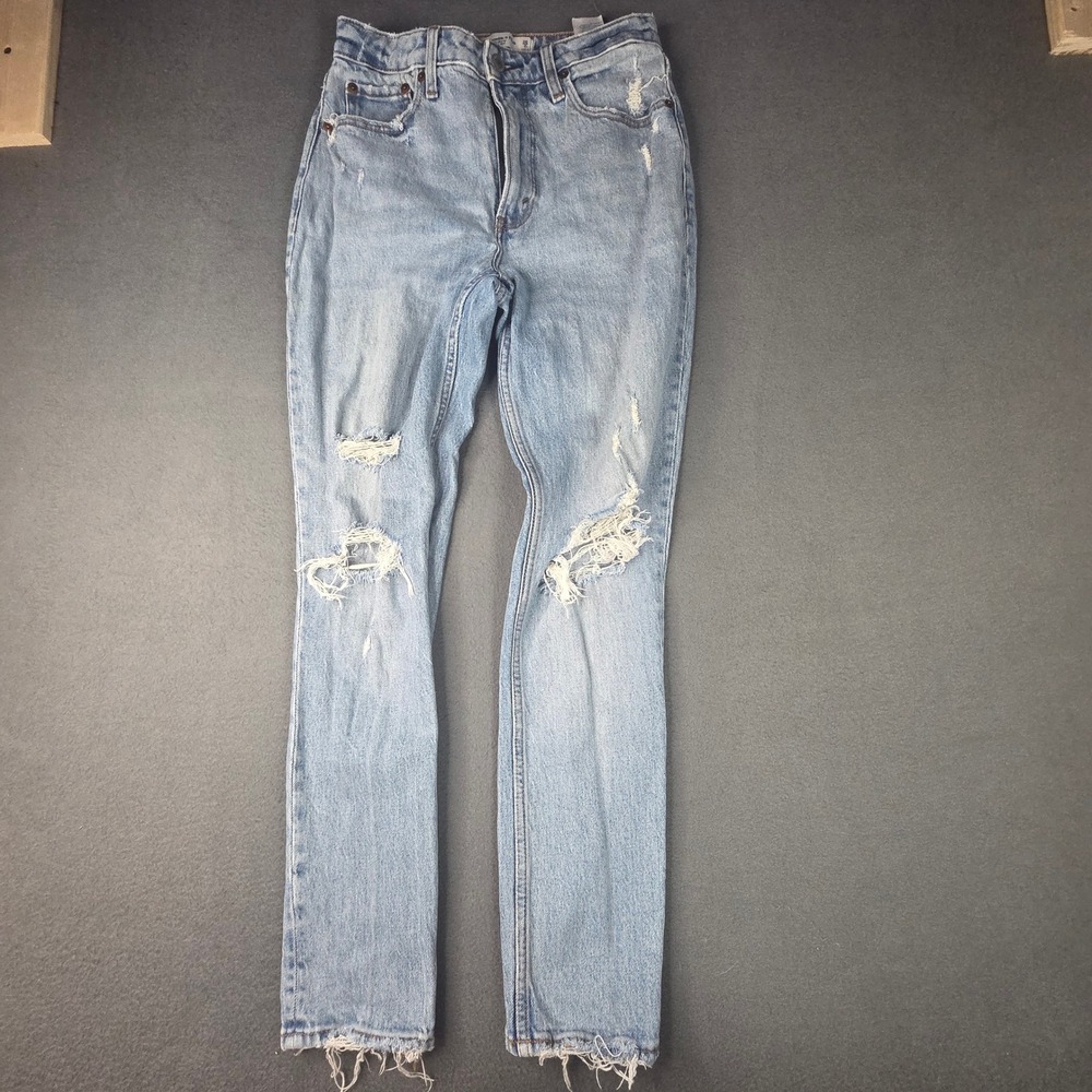 Abercrombie & Fitch Curve Love HighRise Skinny Jeans Distressed Light Wash 26 2R